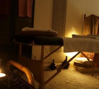 Le massage prénatal Attitude Zénitude à Neuilly Le massage prénatal Attitude Zénitude à Neuilly