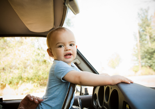 Voyager avec bébé… en voiture