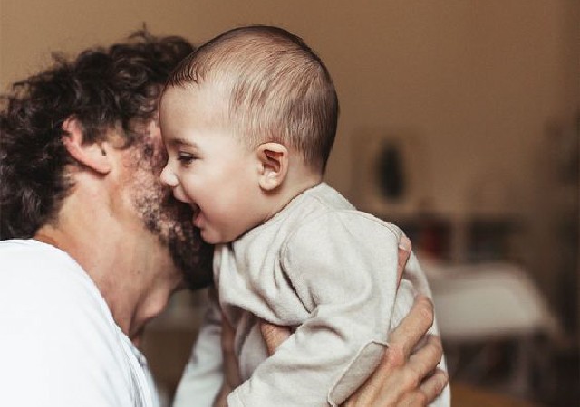 Papa, aussi, attend un enfant