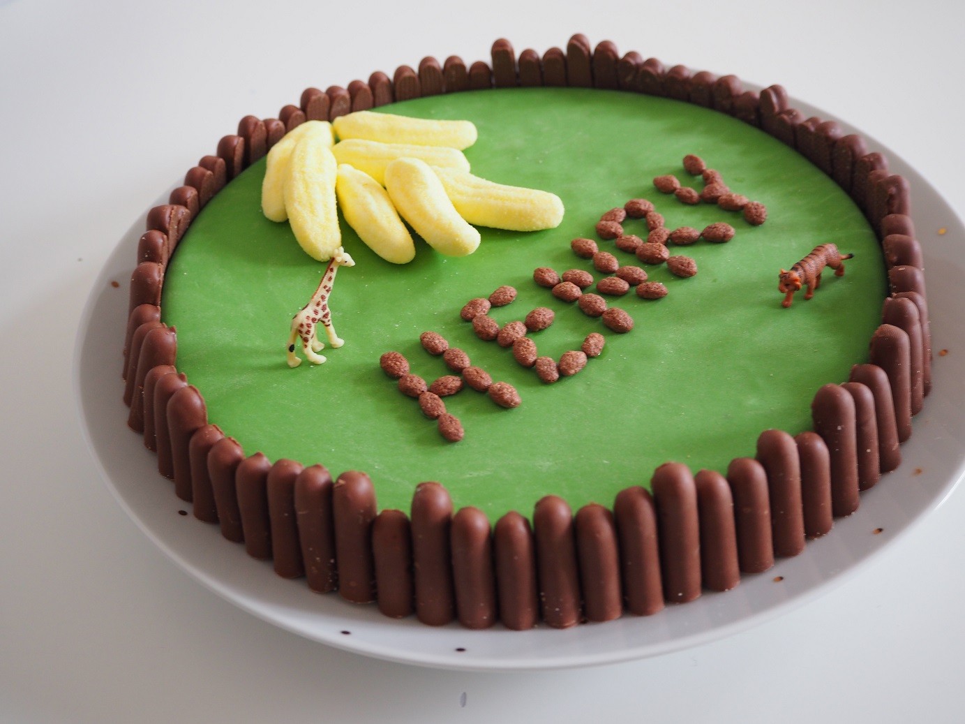 gateau-anniversaire-jungle-safari-mumtobeparty