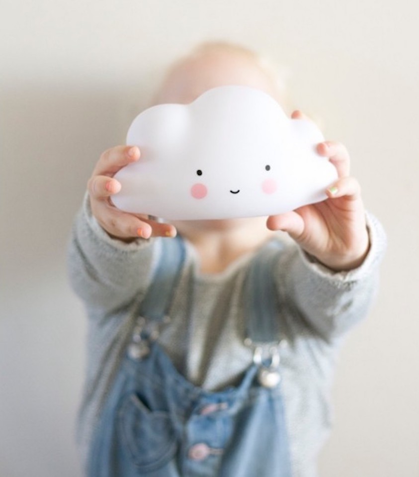 veilleuse-nuage-pm-blanc-a-little-lovely-company-