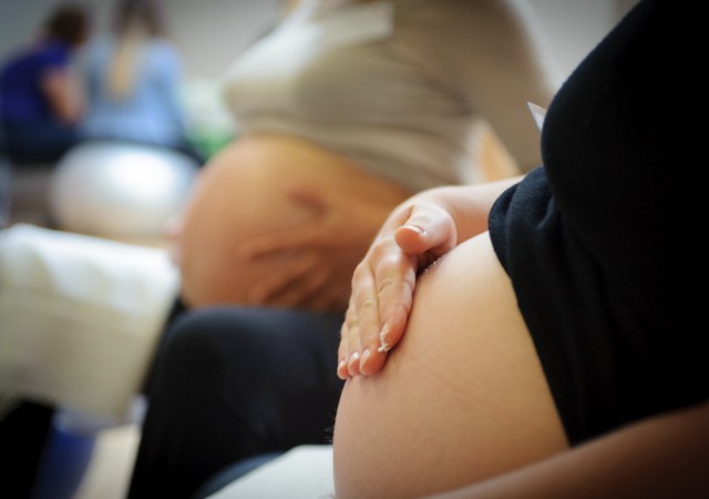 L’épisiotomie : comment l’éviter et préparer son périnée à l’accouchement ?