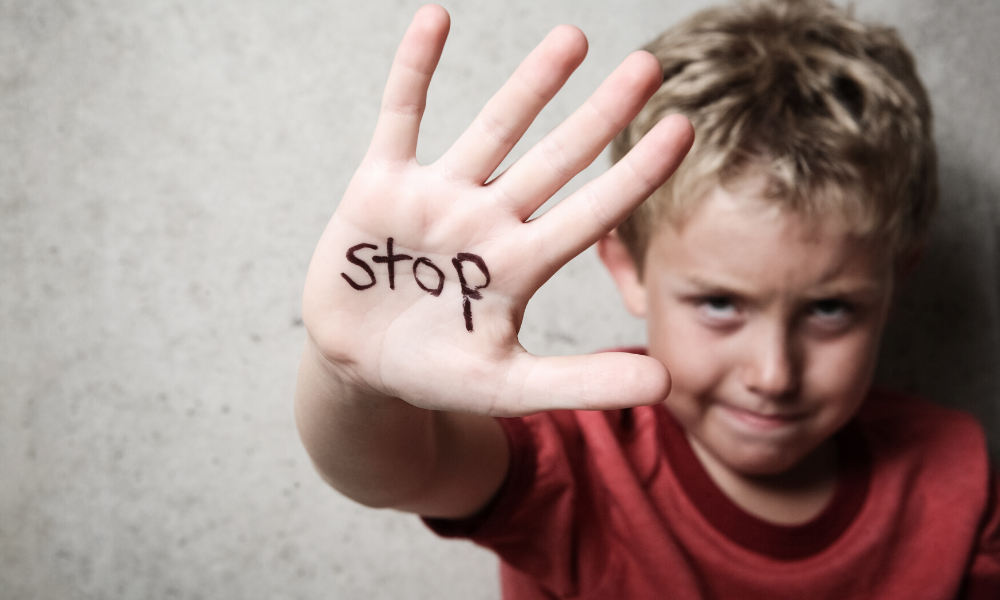 Maltraitance-stop-enfants-en-dangers