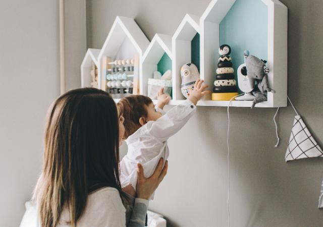 Conseils aménagement chambre bébé pollution intérieure