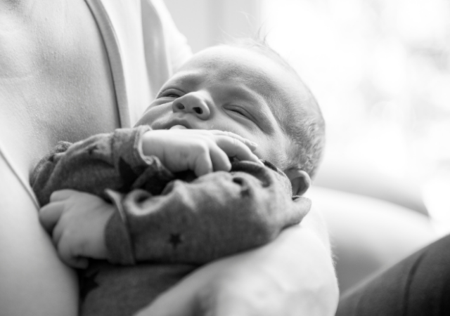 Nurse de nuit pour parents épuisés