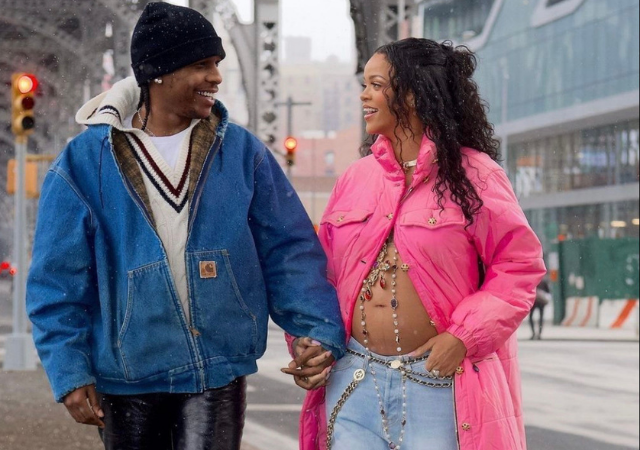 Rihanna enceinte : la chanteuse attend son premier enfant