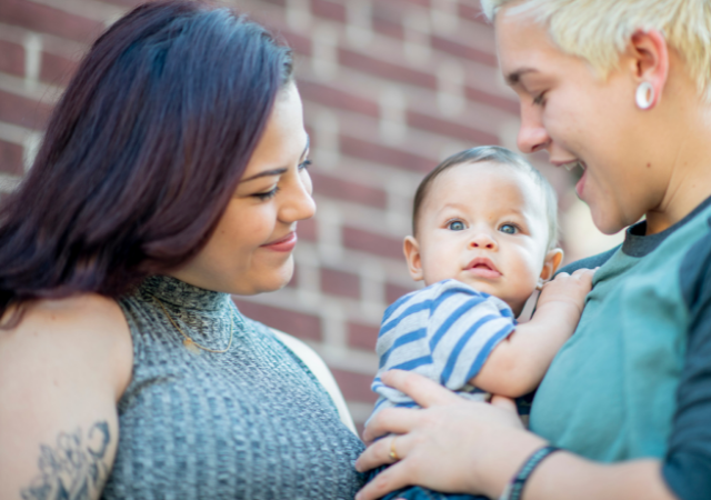 Nouvelle loi sur l'adoption en France pour les couples